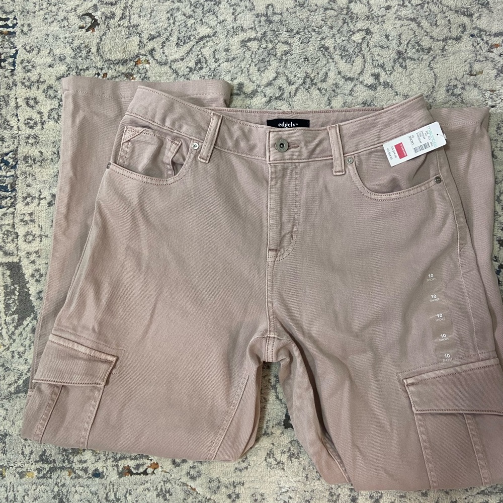 Edge Tan Relaxed Jeans with Cargo Style